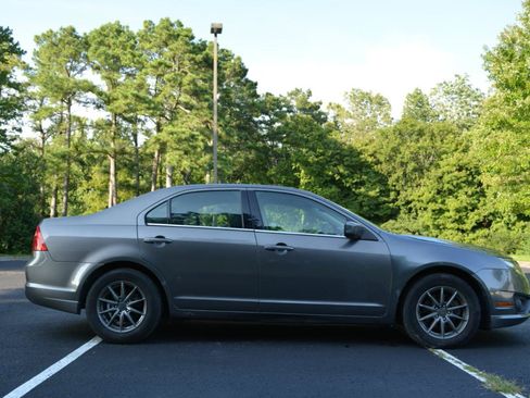 Used 2011 Ford Fusion SE w/ 202A Rapid Spec Order Code FWD image 4