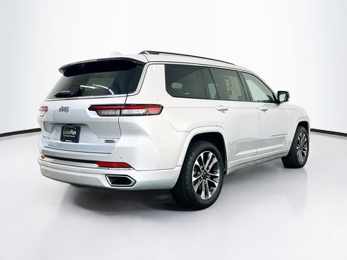 Used 2021 Jeep Grand Cherokee L Overland w/ Advanced Protech Group III AWD/4WD image 9