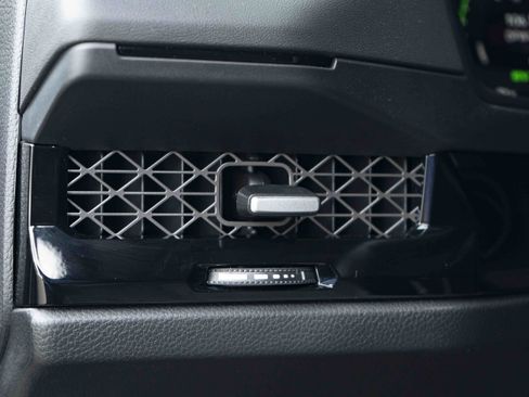 Used 2025 Honda Accord Touring image 39