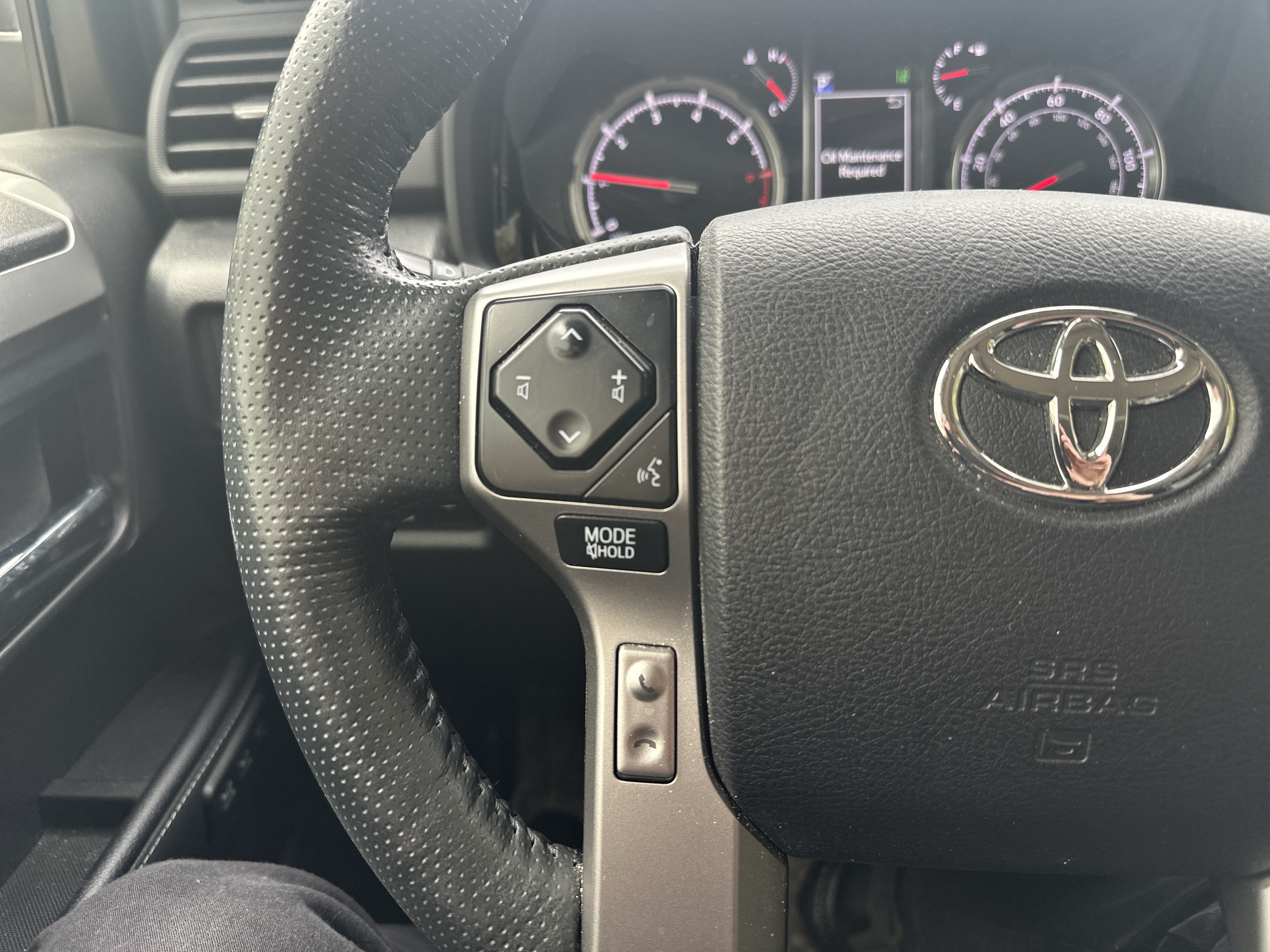 Used 2023 Toyota 4Runner Limited AWD/4WD image 18