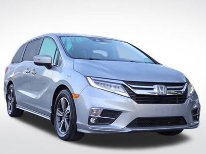 Used 2018 Honda Odyssey Touring