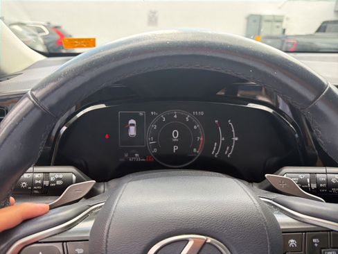 Used 2024 Lexus NX 250 FWD w/ Cold Area Package image 32