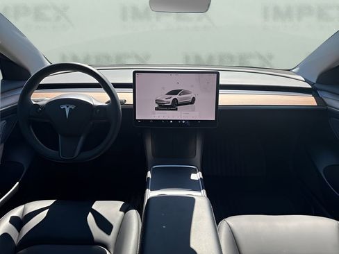 Used 2023 Tesla Model 3 Standard Range RWD image 14