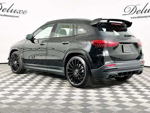 Used 2024 Mercedes-Benz GLA 35 AMG 4MATIC image 4