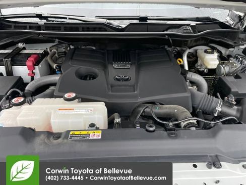 Used 2023 Toyota Tundra Limited w/ Power Package AWD/4WD image 29