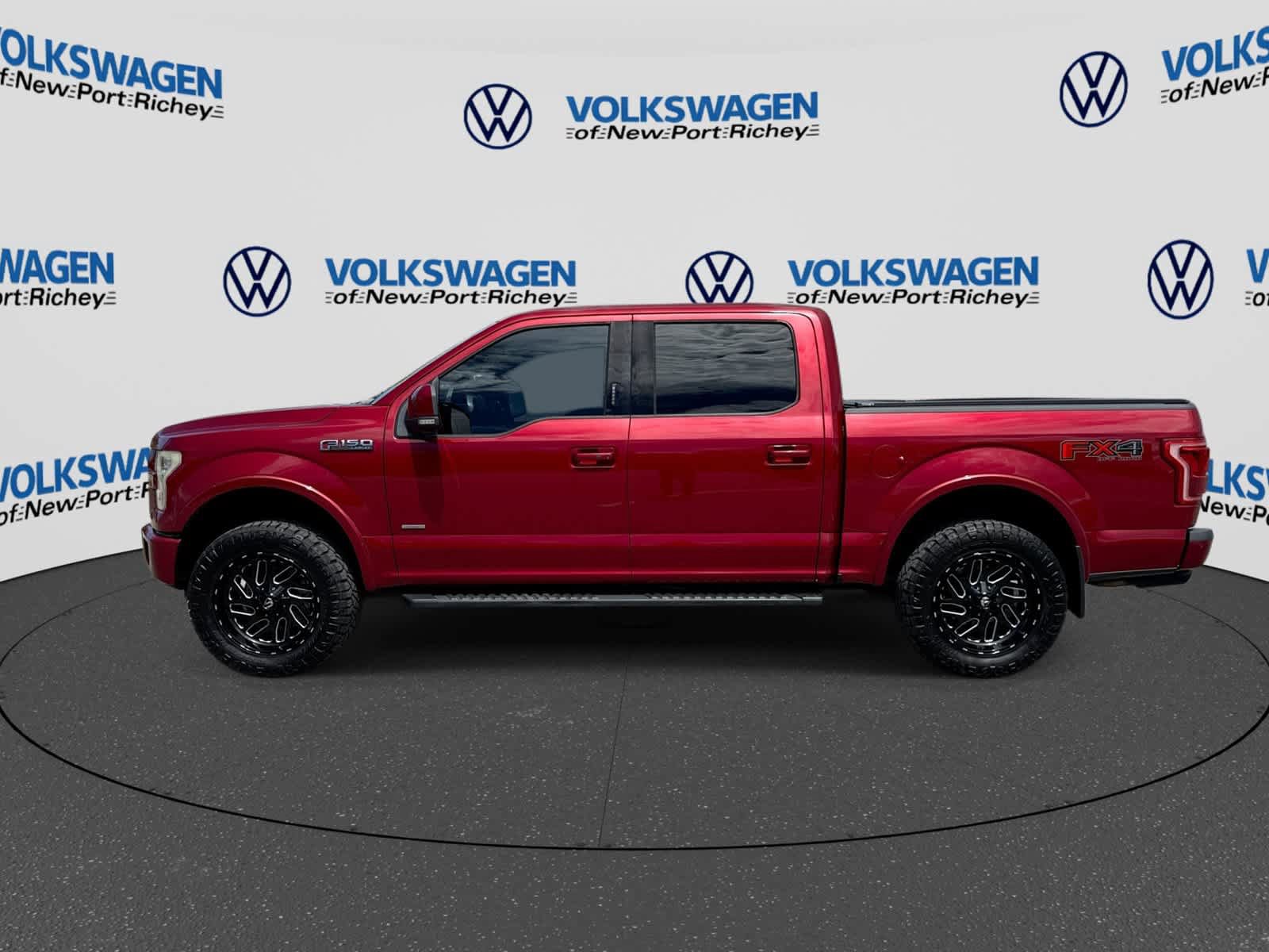 Used 2016 Ford F150 Lariat w/ Equipment Group 502A Luxury AWD/4WD image 11