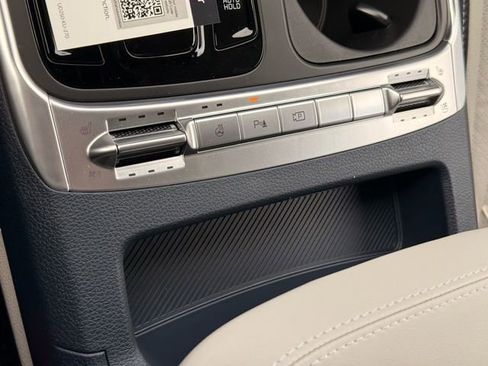New 2026 Kia Carnival SX Prestige FWD image 24