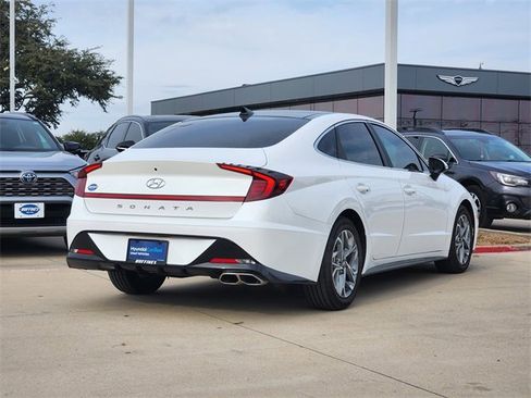 Certified 2023 Hyundai Sonata SEL w/ Convenience Package image 3