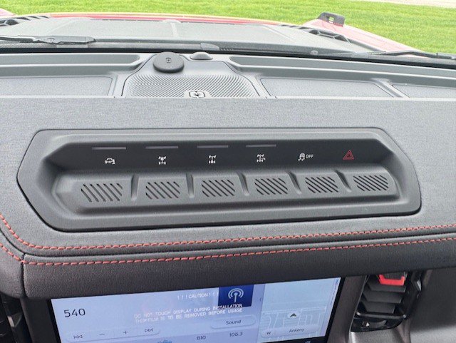 New 2026 Ford Bronco Raptor w/ Interior Carbon Fiber Pack AWD/4WD image 25