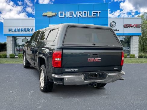 Used 2017 GMC Sierra 1500 SLE w/ SLE Value Package AWD/4WD image 3