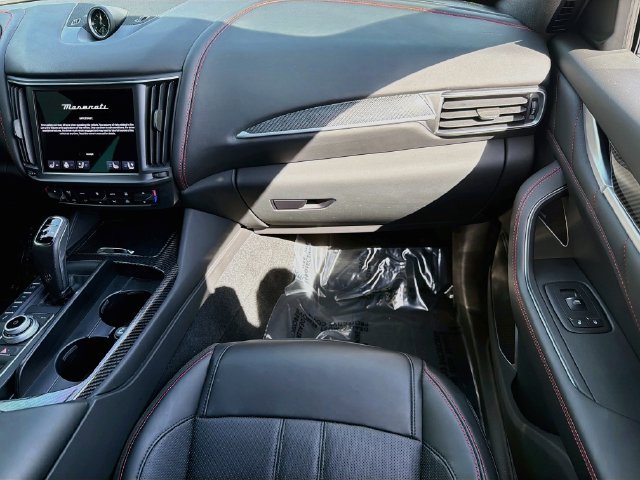 Used 2024 Maserati Levante Modena Ultima AWD/4WD image 18