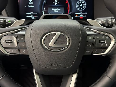 Used 2026 Lexus GX 550 w/ Accessory Package (2T) image 25