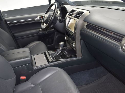 Used 2021 Lexus GX 460 Premium image 24