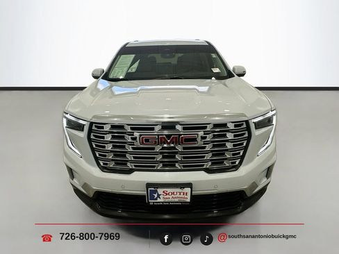 Used 2026 GMC Acadia Denali w/ Super Cruise Package FWD image 2