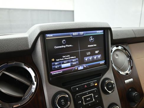 Used 2013 Ford F250 Lariat w/ Chrome Pkg image 13