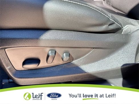 Used 2020 Chevrolet Suburban Premier image 18