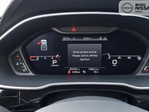 Used 2020 Audi Q3 2.0T Prestige AWD/4WD image 11
