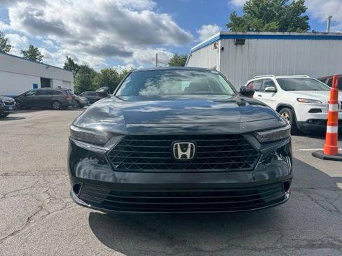 Used 2025 Honda Accord Sport image 7