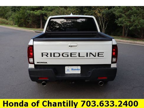 Used 2025 Honda Ridgeline RTL image 6