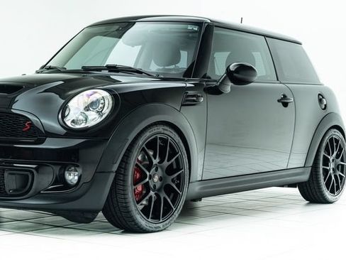 Used 2013 MINI Cooper S FWD image 9