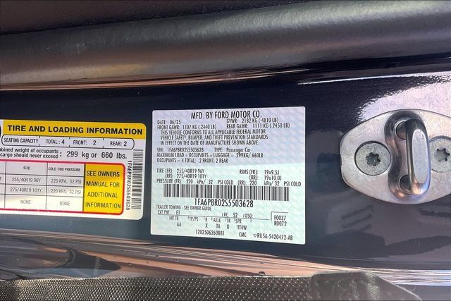 Used 2025 Ford Mustang Dark Horse RWD image 19