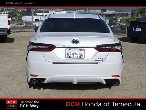 Used 2021 Toyota Camry XSE image 6