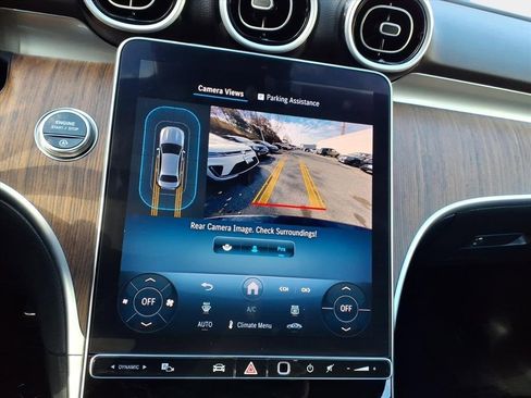 Used 2025 Mercedes-Benz C 300 Sedan image 19