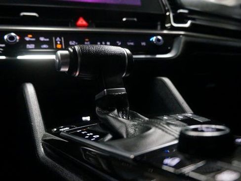 Used 2023 Kia Sportage EX image 23