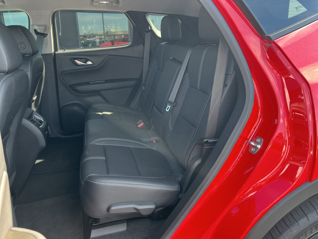 Used 2023 Chevrolet Blazer LT FWD image 31