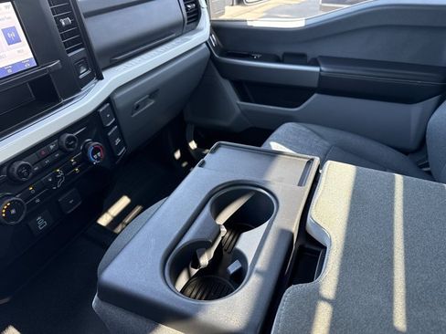 Used 2025 Ford F350 XLT w/ FX4 Off-Road Package AWD/4WD image 18