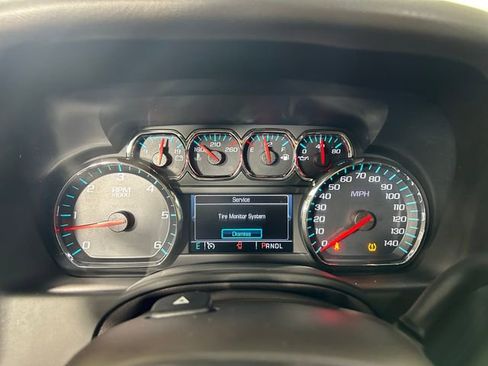 Used 2019 GMC Yukon SLT w/ Premium Edition image 18