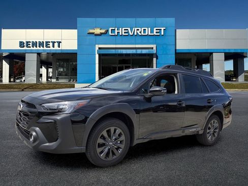 Used 2024 Subaru Outback Onyx Edition AWD/4WD image 2