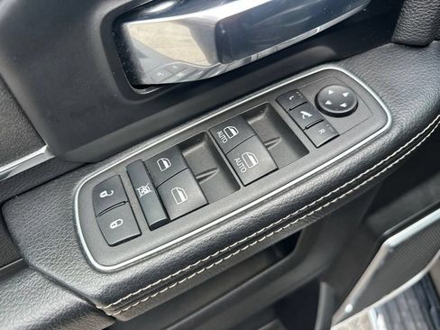 Used 2022 RAM 2500 Laramie AWD/4WD image 15