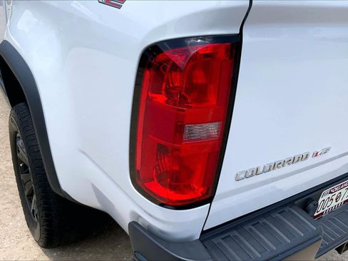 Used 2020 Chevrolet Colorado ZR2 w/ ZR2 Dusk Special Edition AWD/4WD image 28