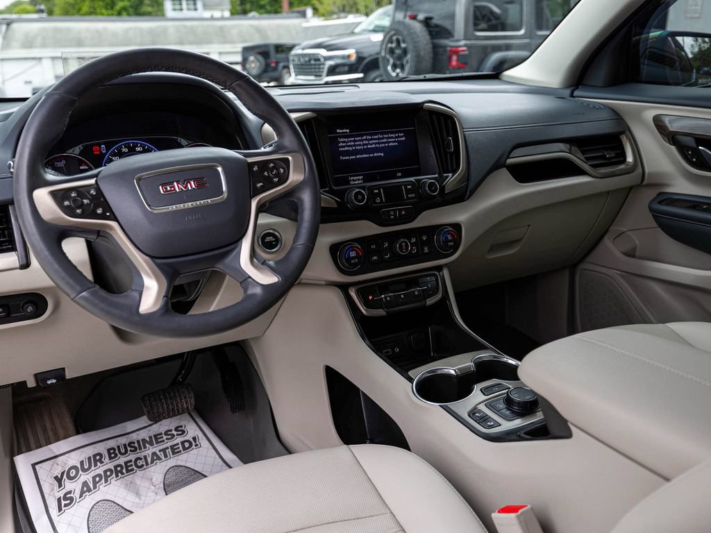Used 2023 GMC Terrain Denali AWD/4WD image 17