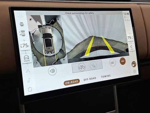 New 2026 Land Rover Range Rover SE image 16