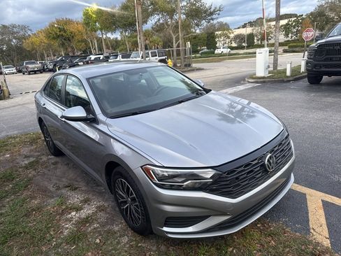 Used 2021 Volkswagen Jetta S w/ Driver Assistance Package image 4