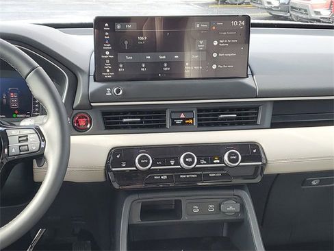 New 2026 Honda Pilot Touring image 15