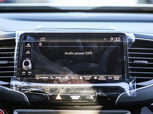 New 2025 Honda Ridgeline Black Edition image 16