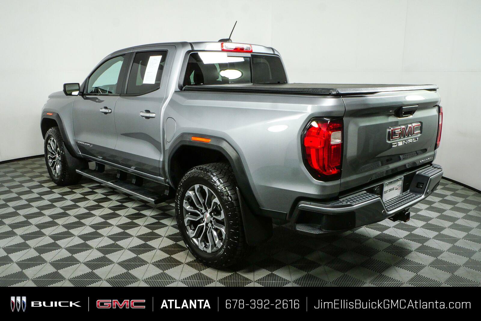 Used 2023 GMC Canyon Denali AWD/4WD image 30