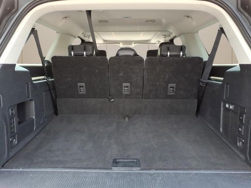 Used 2025 Ford Expedition Max Platinum AWD/4WD image 13