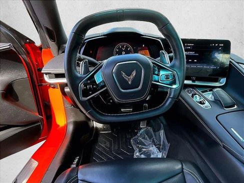 Used 2025 Chevrolet Corvette Stingray Coupe w/ 1LT RWD image 7
