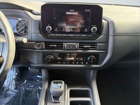 Certified 2023 Nissan Pathfinder S FWD image 16
