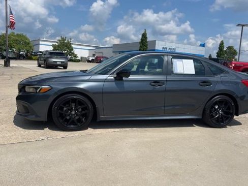 Used 2024 Honda Civic Sport image 5