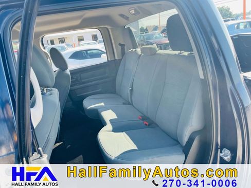 Used 2017 RAM 1500 Express AWD/4WD image 15