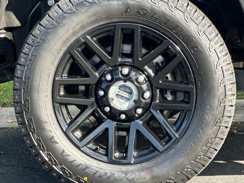 Certified 2021 Ford F350 Lariat image 25