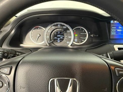 Used 2013 Honda Accord EX-L image 19