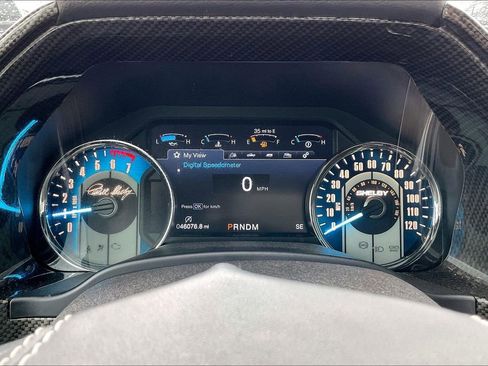 Used 2019 Ford F150 Lariat w/ Equipment Group 502A Luxury AWD/4WD image 12