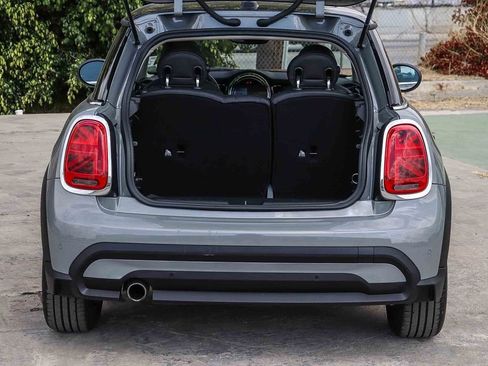 Used 2023 MINI Cooper 2-Door Hardtop FWD image 33