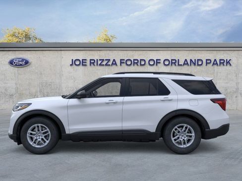 New 2026 Ford Explorer Active AWD/4WD image 3